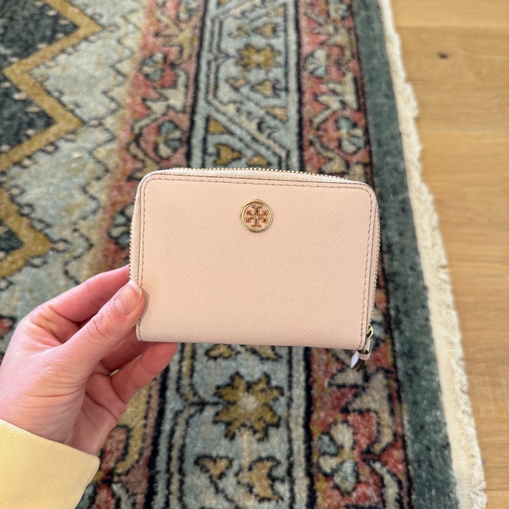 Light Pink Tory Burch Small Zipper Wallet